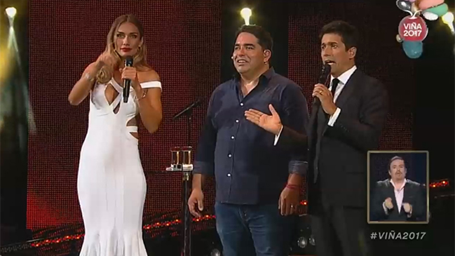 Altercado en la galería amenazó a Rodrigo Villegas en Viña 2017 Altercado en la galería amenazó a Rodrigo Villegas en Viña 2017