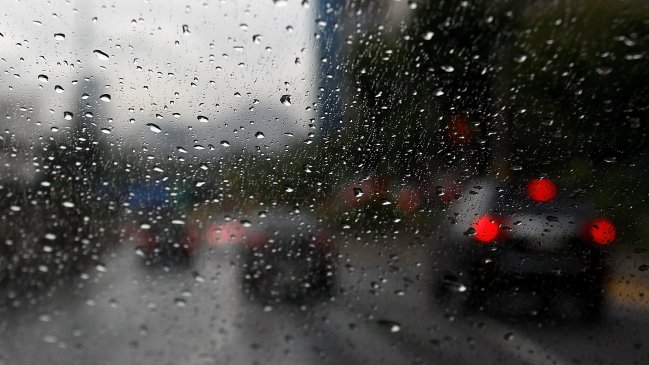Intensas lluvias afectan a sectores de la Región de Antofagasta Intensas lluvias afectan a sectores de la Región de Antofagasta