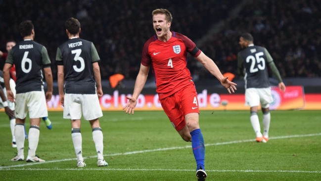 Alemania recibe a Inglaterra en la despedida de Lukas Podolski Alemania recibe a Inglaterra en la despedida de Lukas Podolski