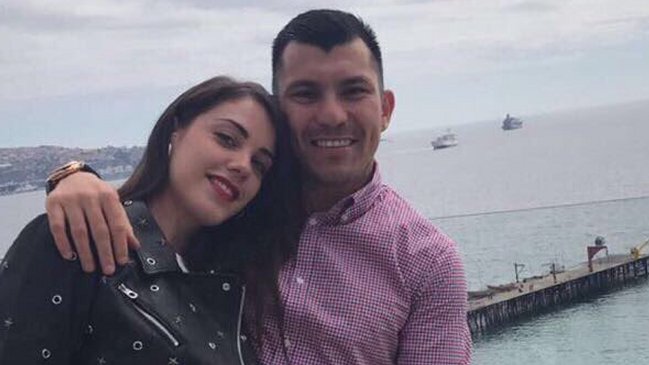 Gary Medel recibió un 