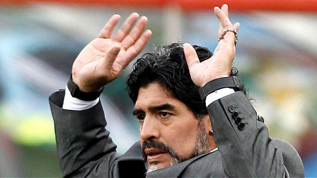 Maradona no quiere a Sampaoli al mando de Argentina: Está inflado y me parece exagerado Maradona no quiere a Sampaoli al mando de Argentina: Está inflado y me parece exagerado