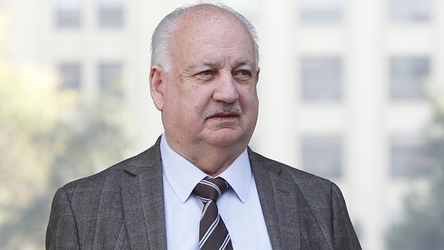 Teillier admite que para el PC es 