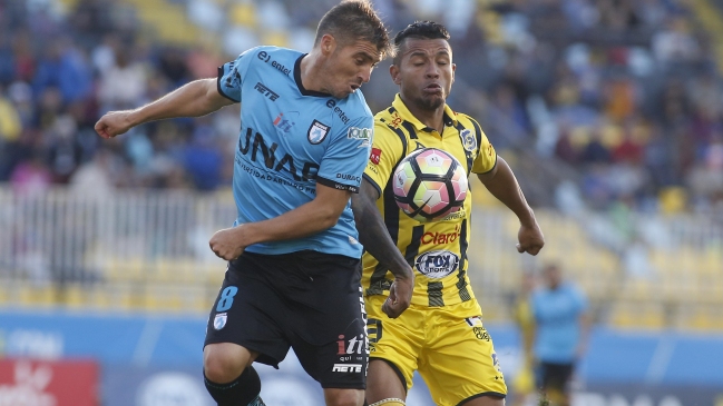 Deportes Iquique empató con Everton y se mantiene líder del Torneo de Clausura Deportes Iquique empató con Everton y se mantiene líder del Torneo de Clausura
