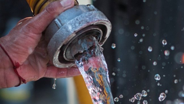 Emergencia sanitaria en Quemchi tras prohibición de consumo de agua potable