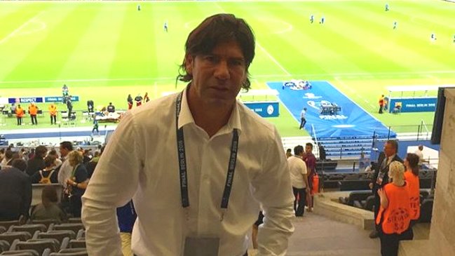 Marcelo Salas sufrió portonazo en Vitacura Marcelo Salas sufrió portonazo en Vitacura
