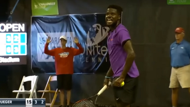 Gemidos sexuales obligaron a interrumpir un partido del Challenger de Sarasota Gemidos sexuales obligaron a interrumpir un partido del Challenger de Sarasota