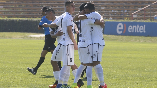 Santiago Morning terminó la temporada con una ajustada victoria ante Unión La Calera Santiago Morning terminó la temporada con una ajustada victoria ante Unión La Calera