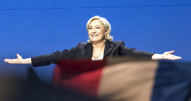 Le Pen reconoció plagio a discurso de Fillon: Tenemos la misma visión de Francia