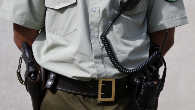 Carabinero es acusado de dispararle a su pareja en Puerto Montt