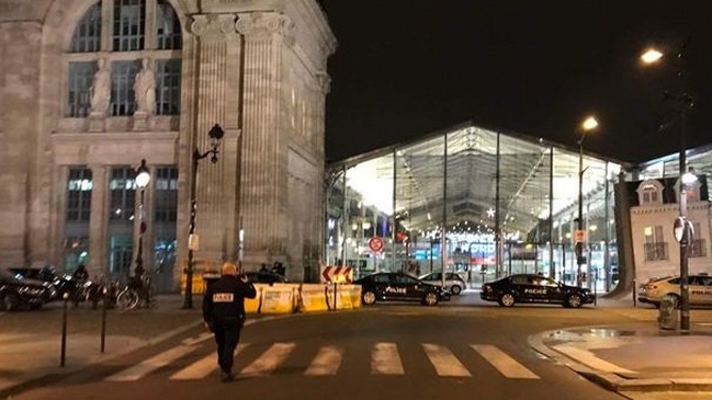 Policía evacuó la principal estación ferroviaria parisina Policía evacuó la principal estación ferroviaria parisina