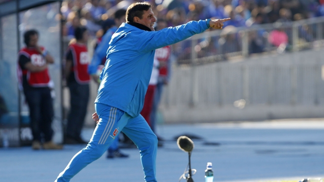 El profesor Guillermo Hoyos, el Angel de Universidad de Chile El profesor Guillermo Hoyos, el Angel de Universidad de Chile