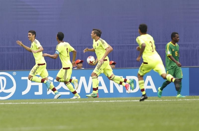 Venezuela abusó de Vanuatu y Argentina quedó al borde de la eliminación en el sub 20 Venezuela abusó de Vanuatu y Argentina quedó al borde de la eliminación en el sub 20