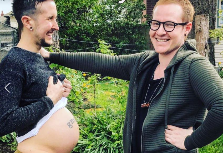 Transgénero quedó embarazado de su marido gay en EE.UU.