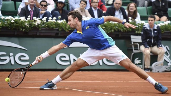 Wawrinka no tembló y alcanzó los octavos de final en Roland Garros Wawrinka no tembló y alcanzó los octavos de final en Roland Garros