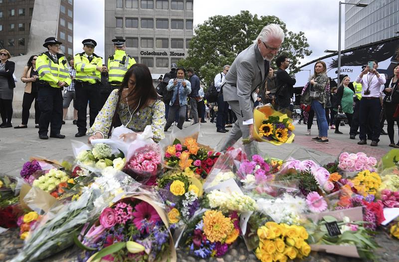 Identifican a dos terroristas del ataque en Londres Identifican a dos terroristas del ataque en Londres