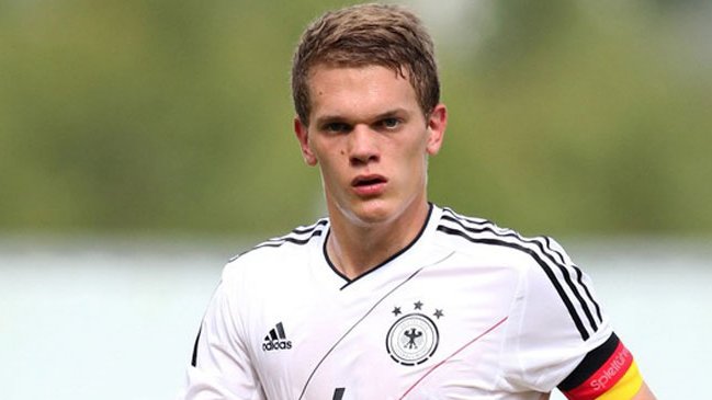 Defensor de Alemania: Los más experimentados pueden guiarnos para avanzar en la Confederaciones Defensor de Alemania: Los más experimentados pueden guiarnos para avanzar en la Confederaciones