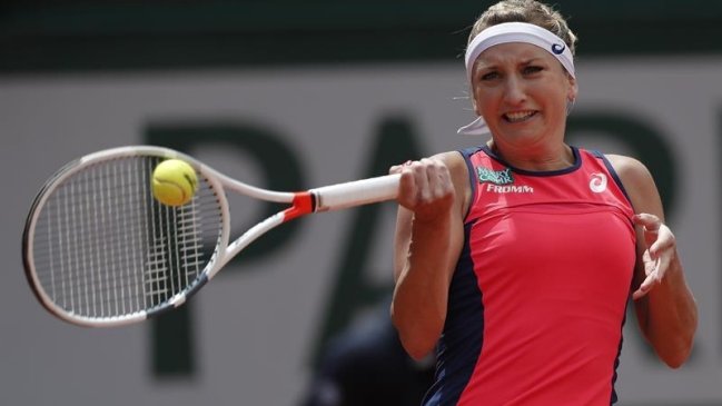 Bacsinszky y Ostapenko avanzaron a semifinales en la lluviosa jornada de Roland Garros