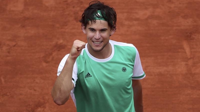 Dominic Thiem frenó a Novak Djokovic y se citará con Nadal en semifinales de Roland Garros Dominic Thiem frenó a Novak Djokovic y se citará con Nadal en semifinales de Roland Garros