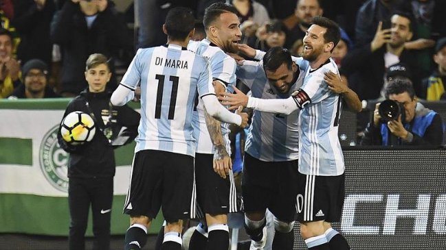 Jorge Sampaoli debutó con una victoria al mando de Argentina en amistoso ante Brasil Jorge Sampaoli debutó con una victoria al mando de Argentina en amistoso ante Brasil