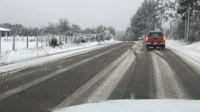 Sistema frontal provocó caída de nieve en provincia de Chiloé