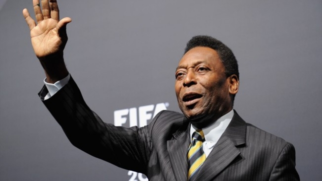 Pelé inició la cuenta regresiva para el Mundial de Rusia 2018 Pelé inició la cuenta regresiva para el Mundial de Rusia 2018
