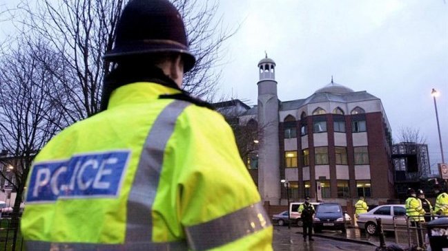  Londres: Acusan de terrorismo al atacante de mezquita  