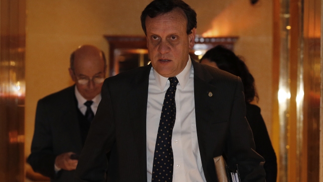 Rector UC: No se harán abortos en nuestra clínica