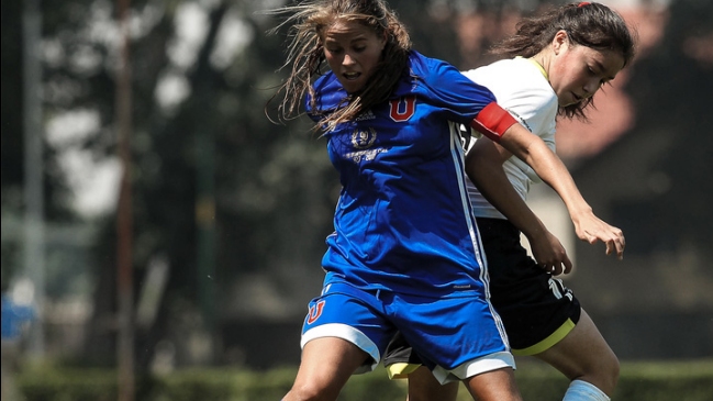 Chilena Sofía Hartard fue traspasada al fútbol español Chilena Sofía Hartard fue traspasada al fútbol español