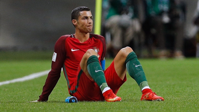 La frustración de Cristiano Ronaldo al perder por penales ante Chile La frustración de Cristiano Ronaldo al perder por penales ante Chile