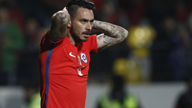 Mauricio Pinilla sufrió robo millonario durante el partido de Chile Mauricio Pinilla sufrió robo millonario durante el partido de Chile