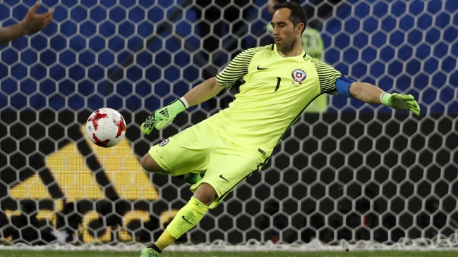 Claudio Bravo comanda equipo ideal de la Copa Confederaciones con otros tres chilenos Claudio Bravo comanda equipo ideal de la Copa Confederaciones con otros tres chilenos