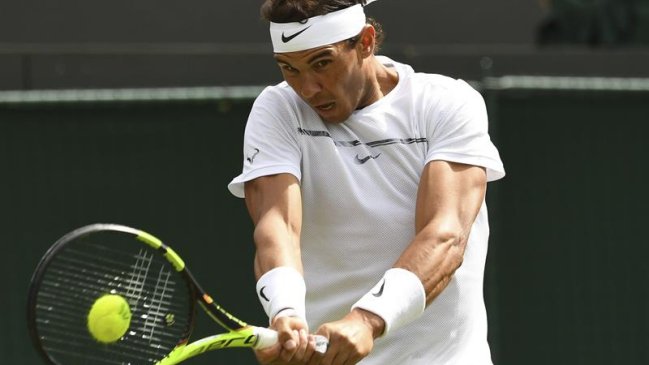 Nadal superó la primera ronda en Wimbledon con una sólida actuación ante Millman Nadal superó la primera ronda en Wimbledon con una sólida actuación ante Millman