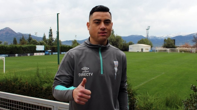 Universidad Católica oficializó el fichaje de Diego Vallejos Universidad Católica oficializó el fichaje de Diego Vallejos