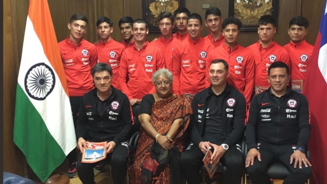 Embajadora de India en Chile recibió a la selección sub 17 que jugará el Mundial Embajadora de India en Chile recibió a la selección sub 17 que jugará el Mundial