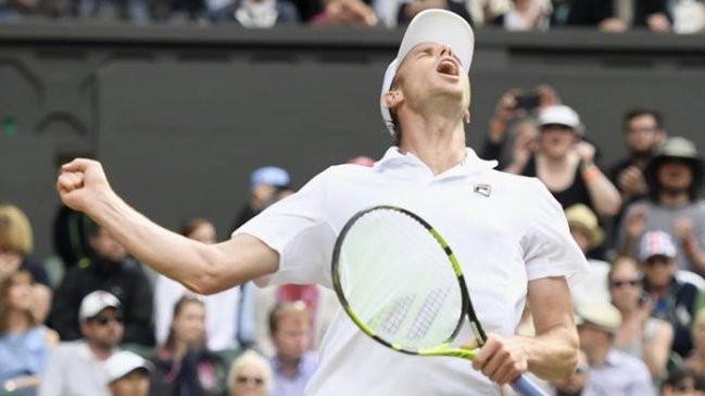 Sam Querrey dejó a Andy Murray fuera de carrera en Wimbledon Sam Querrey dejó a Andy Murray fuera de carrera en Wimbledon