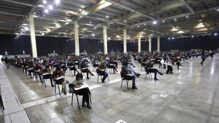   Médicos chilenos y extranjeros rindieron la prueba Eunacom 