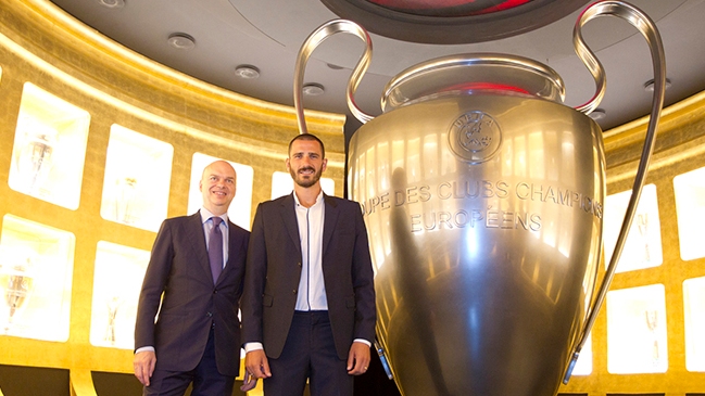 AC Milan anunció acuerdo para el traspaso del zaguero de Juventus Leonardo Bonucci