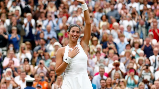 Garbiñe Muguruza derribó a Venus Williams y conquistó Wimbledon por primera vez Garbiñe Muguruza derribó a Venus Williams y conquistó Wimbledon por primera vez