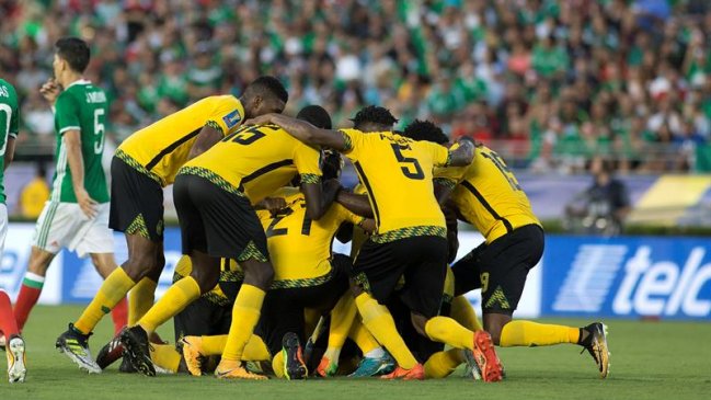 Jamaica batió a México y alcanzó su segunda final en la Copa de Oro Jamaica batió a México y alcanzó su segunda final en la Copa de Oro