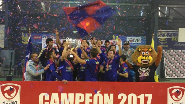 Universidad de Chile venció a Curicó Unido en la final y se quedó con el Apertura de futsal