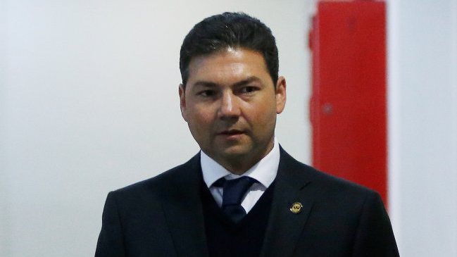 Fraude en Carabineros: Fiscal interroga a general de Bienestar Fraude en Carabineros: Fiscal interroga a general de Bienestar