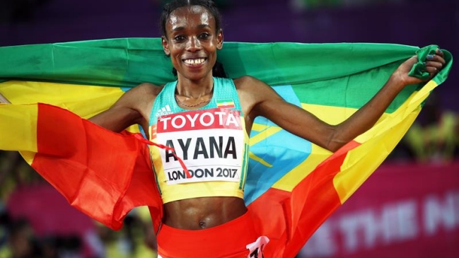Mundial de Atletismo: Almaz Ayana se adueñó con categoría de los 10.000 metros Mundial de Atletismo: Almaz Ayana se adueñó con categoría de los 10.000 metros