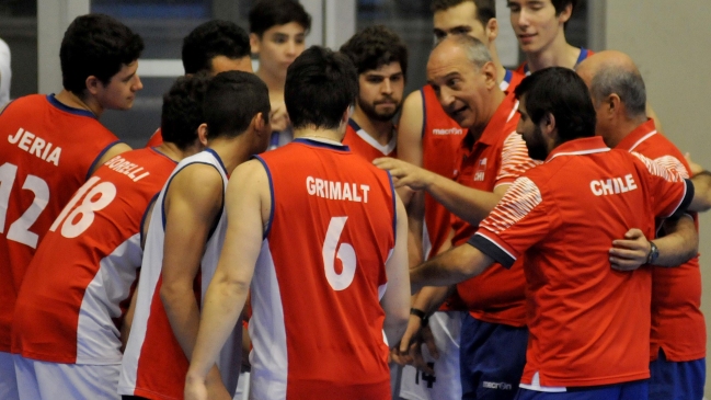 Selección chilena enfrenta a Perú en la primera jornada del Sudamericano de Voleibol Selección chilena enfrenta a Perú en la primera jornada del Sudamericano de Voleibol