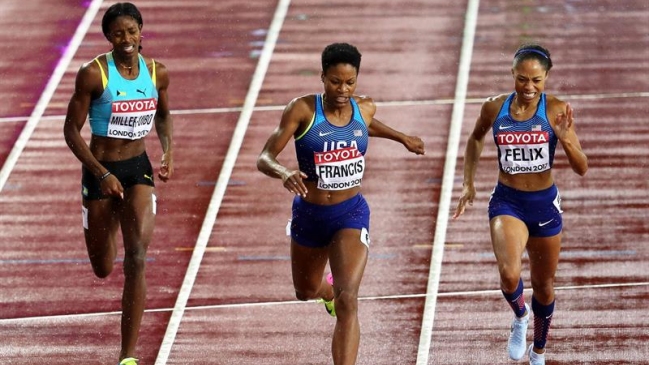 Phyllis Francis logró la mejor marca de su carrera y ganó oro en los 400 metros planos Phyllis Francis logró la mejor marca de su carrera y ganó oro en los 400 metros planos