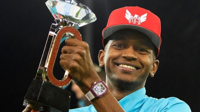 Mutaz Essah Barshim volvió a superar los 2,40 metros para celebrar en Eberstadt Mutaz Essah Barshim volvió a superar los 2,40 metros para celebrar en Eberstadt