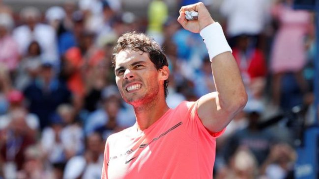 Rafael Nadal avanzó sin problemas a los cuartos de final del US Open Rafael Nadal avanzó sin problemas a los cuartos de final del US Open