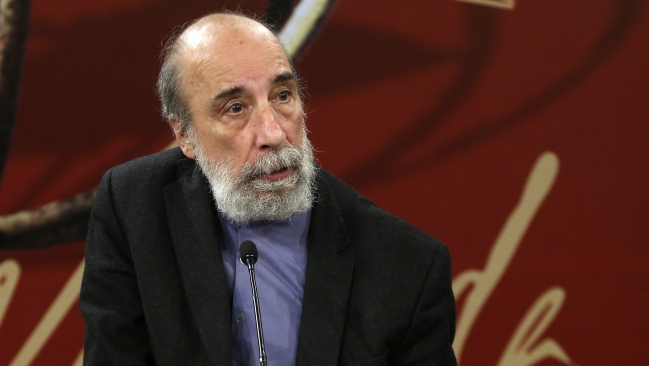 Poeta Raúl Zurita ganó el Premio José Donoso Poeta Raúl Zurita ganó el Premio José Donoso