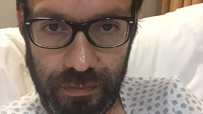Escritor Francisco Ortega relató el grave accidente que sufrió en Magallanes Escritor Francisco Ortega relató el grave accidente que sufrió en Magallanes