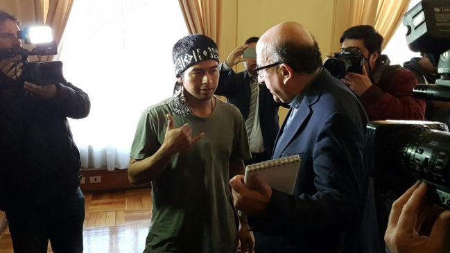 Obispo de Concepción llamó al Gobierno a hacerse cargo del conflicto mapuche Obispo de Concepción llamó al Gobierno a hacerse cargo del conflicto mapuche