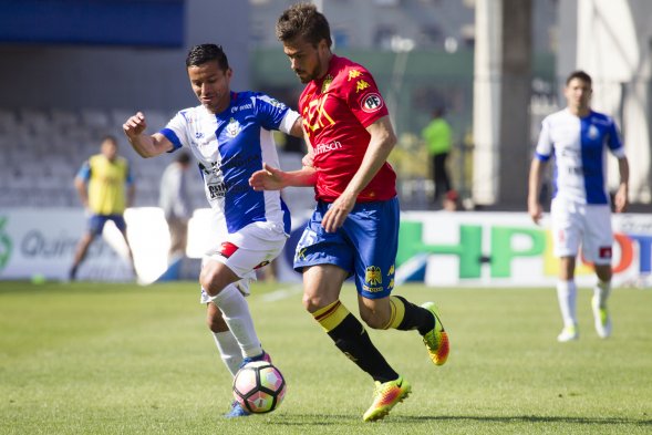 Por la séptima fecha del campeonato nacional, Deportes Antofagasta igualó 0-0 con Unión Española, en el Estadio Por la séptima fecha del campeonato nacional, Deportes Antofagasta igualó 0-0 con Unión Española, en el Estadio